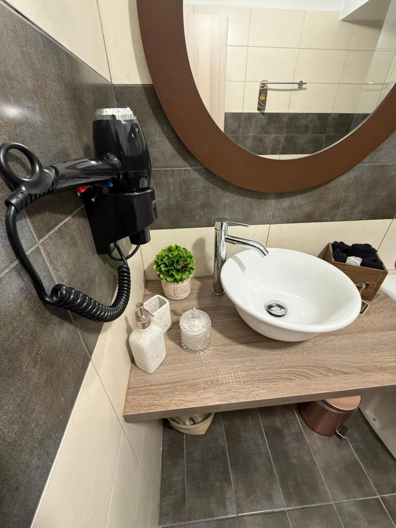 Compass Lofts Athens公寓 外观 照片